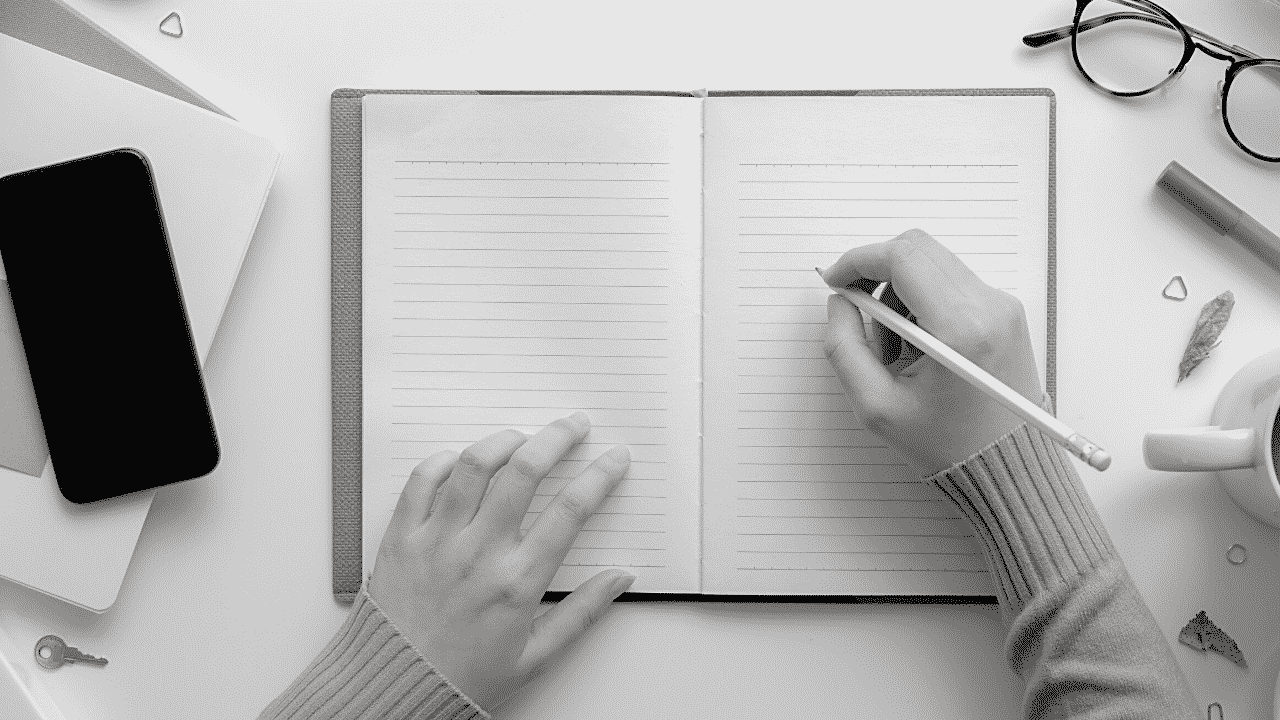 Read more about the article Why Writing Every Day Is A Good Habit For Business Success?