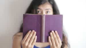 Read more about the article 10 Common Storytelling Mistakes & How to Avoid Them!